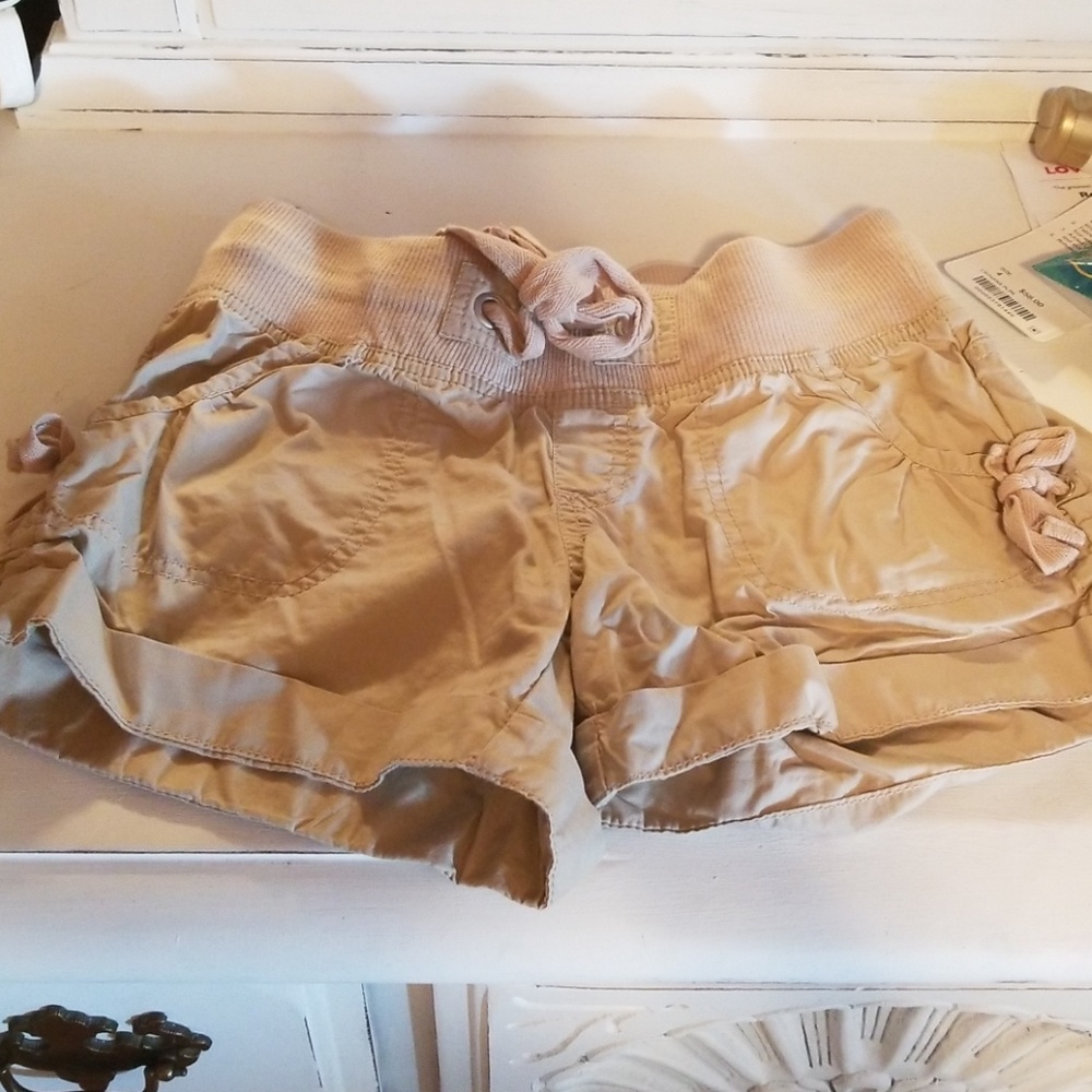 Khaki shorts